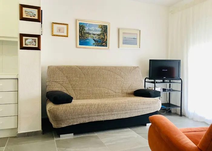 Roc Mar 6 1B - Apartamento Cerca Del Centro Y De La Playa - Terraza Con Pequenas Vistas Al Puerto